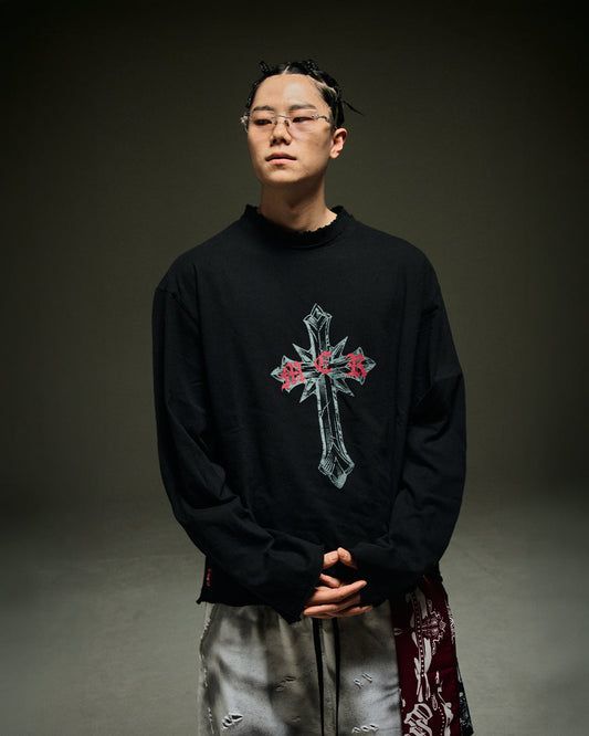Scarred cross LS(black)