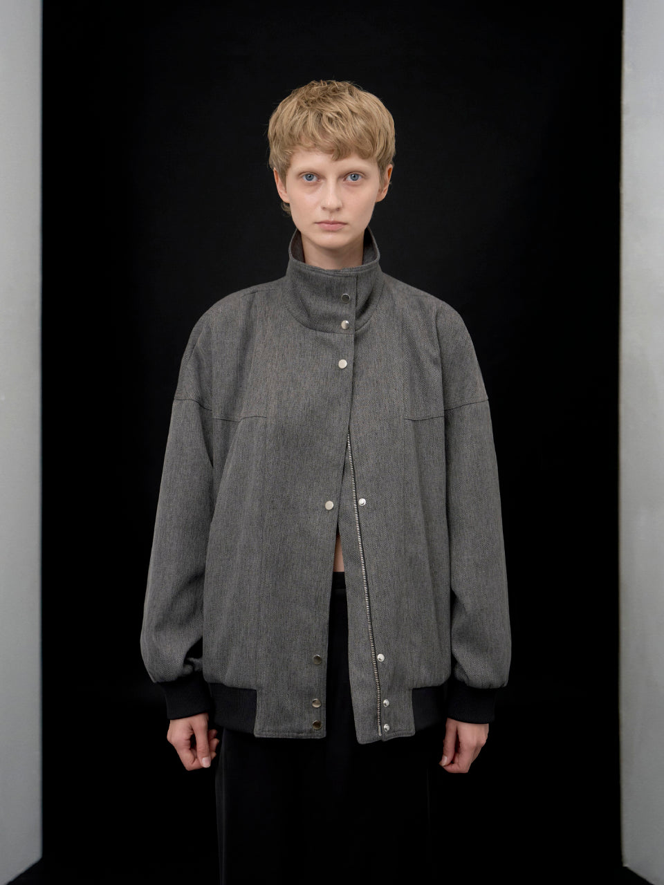 【ARIK. アリク AW】Segin oversized panel bomber jacket Melange Grey