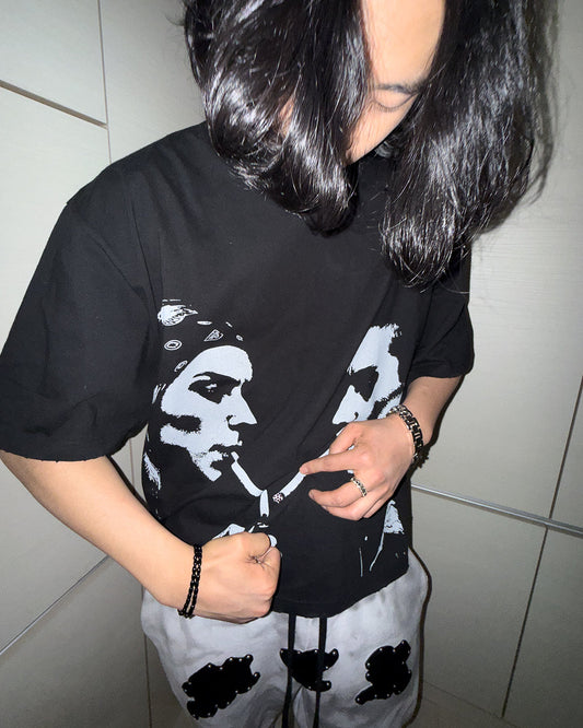 Smoking girls tee BK
