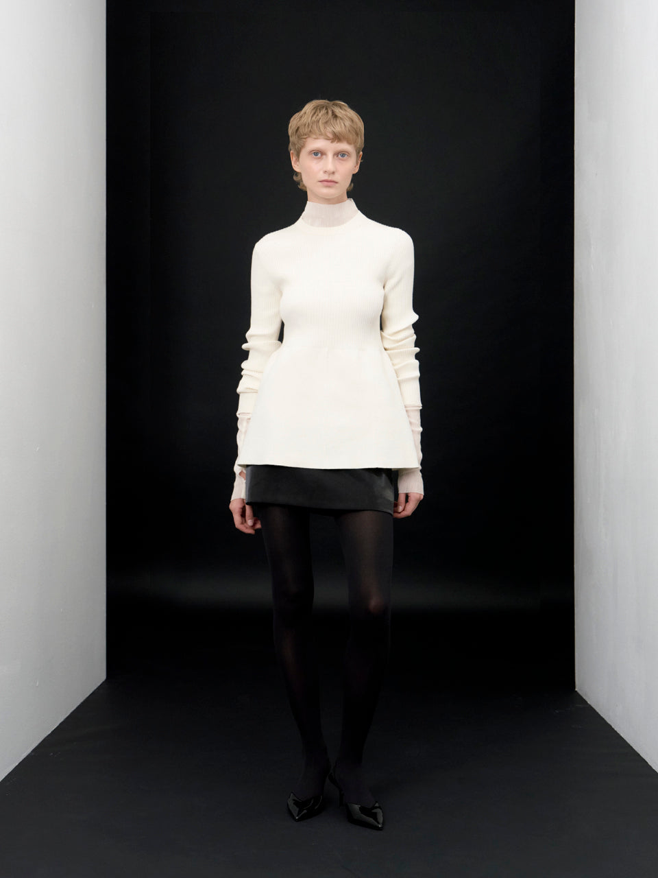 【ARIK. アリク AW】Ara panel flare knit top Cream