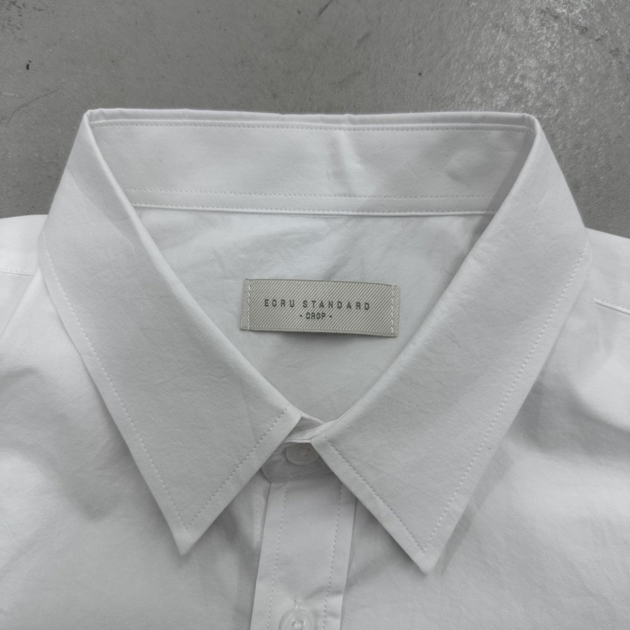Aren Cropped Bio-Washed Shirt