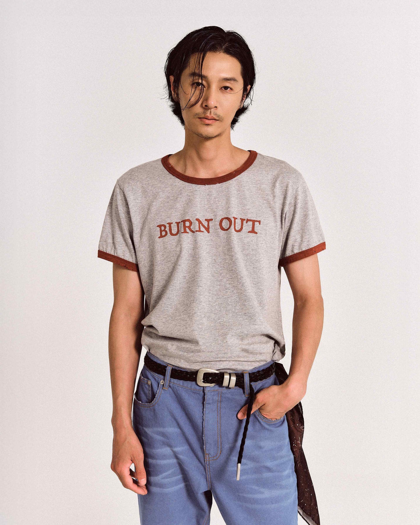 メンズ韓国ファッション 2025 トレンドTシャツ