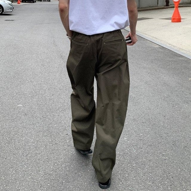 Curve Silhouette Wide Pants-発送遅延に関するお知らせ