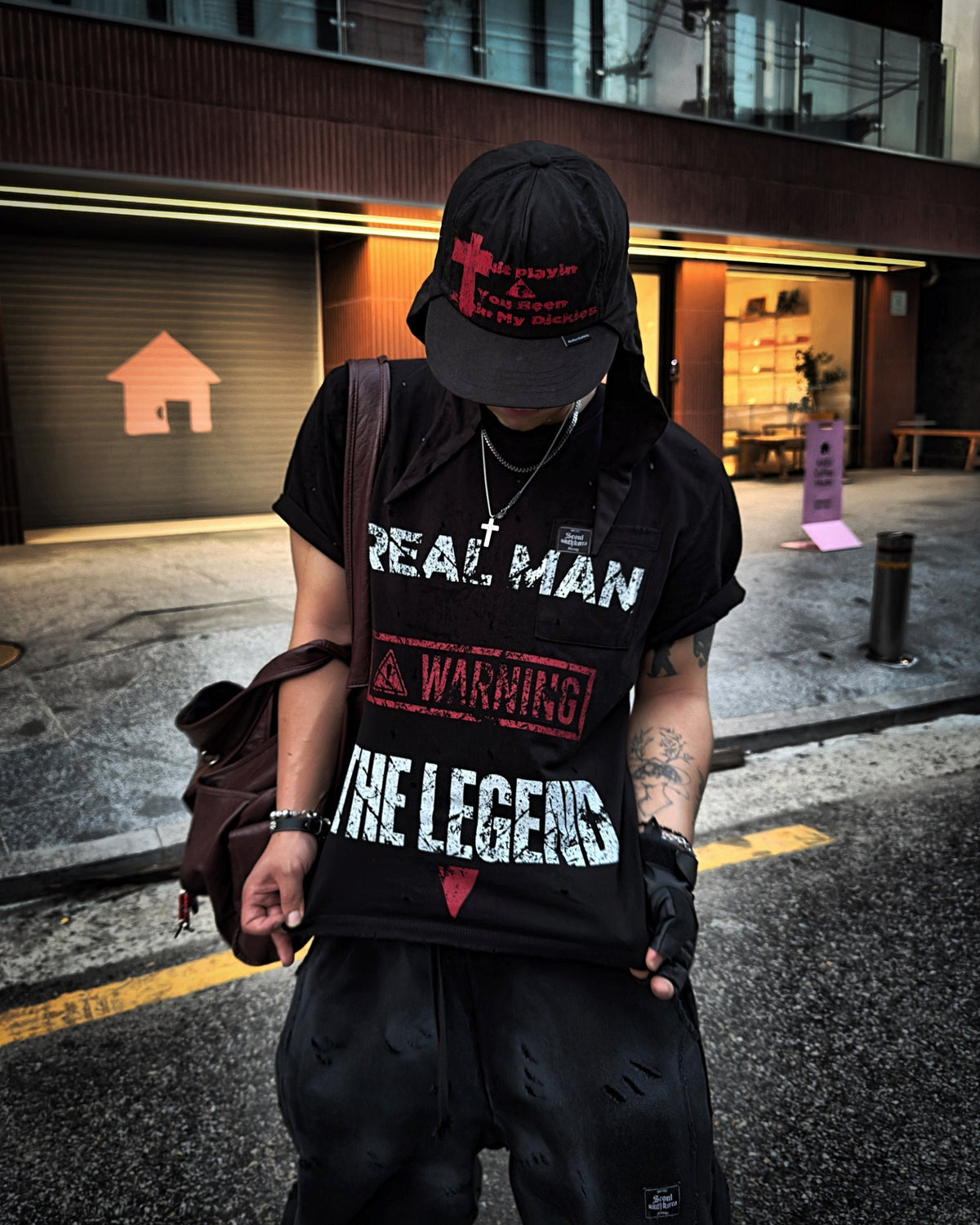 Real man is Legend tee