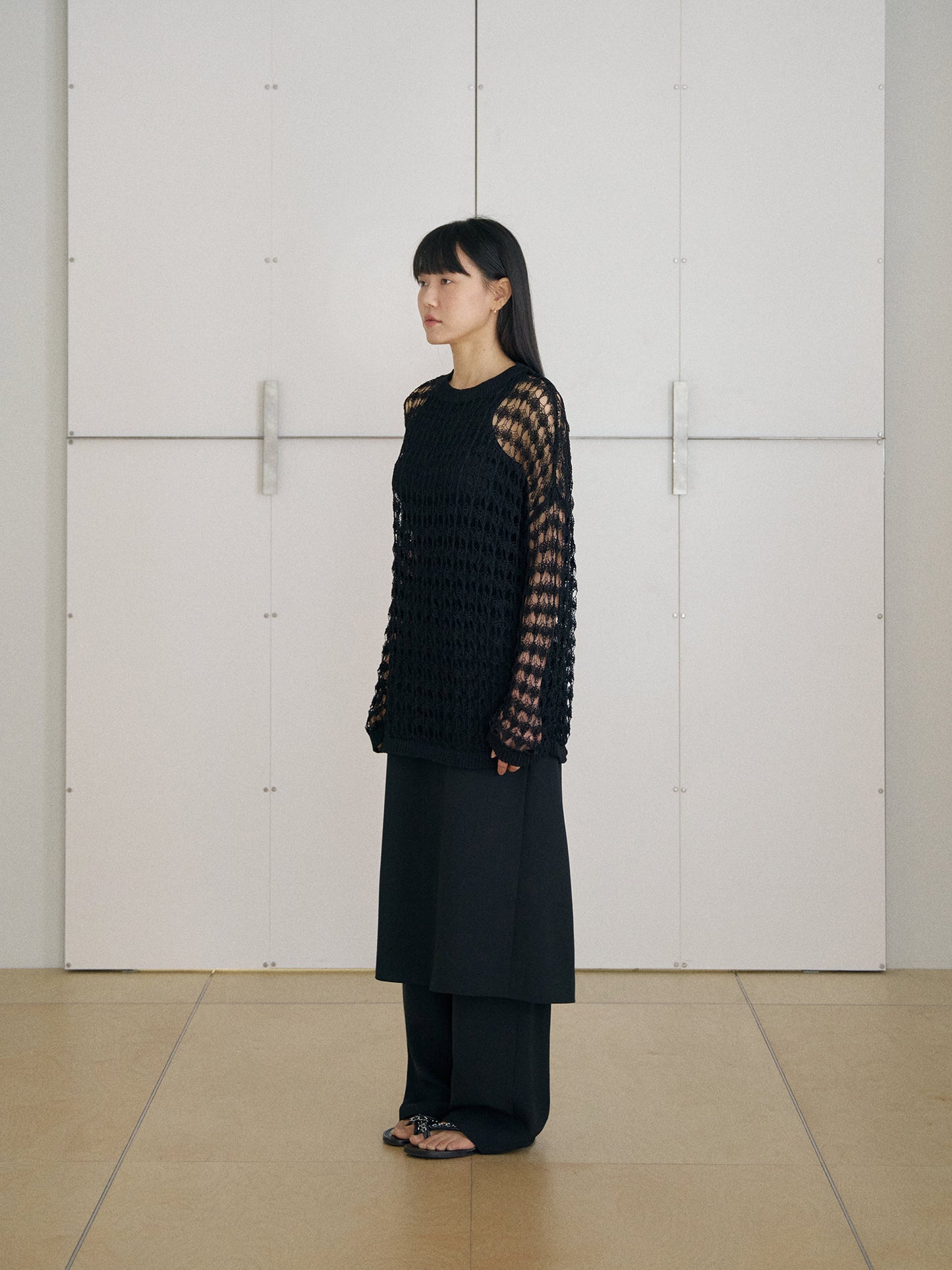 Net Round Pullover - Black