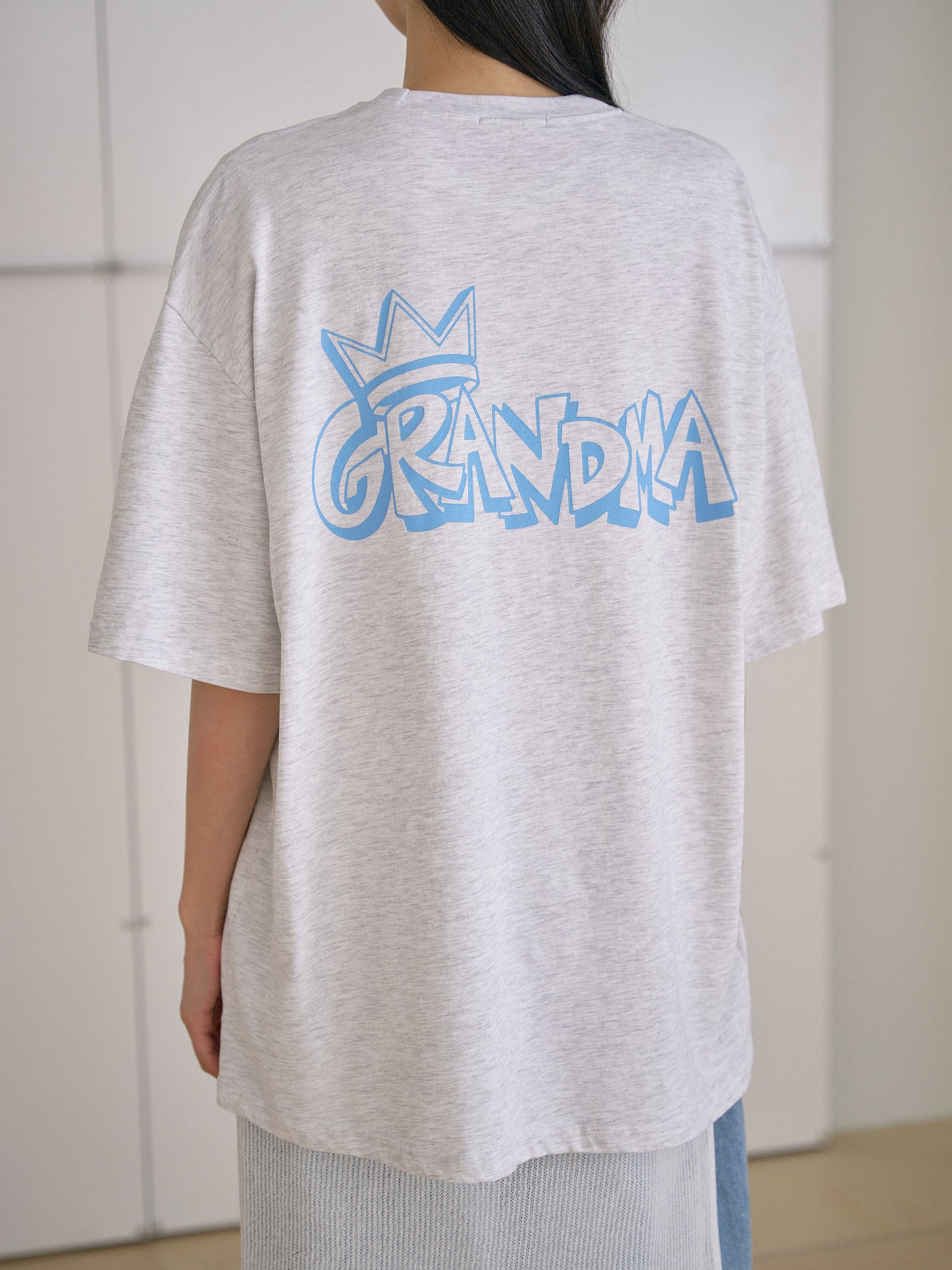 Granma Printing Short Sleeve - Light Gray