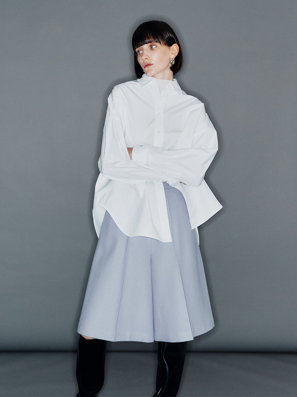 【ARIK. アリク】ACRAB Wide leg wool half pants Frost Blue