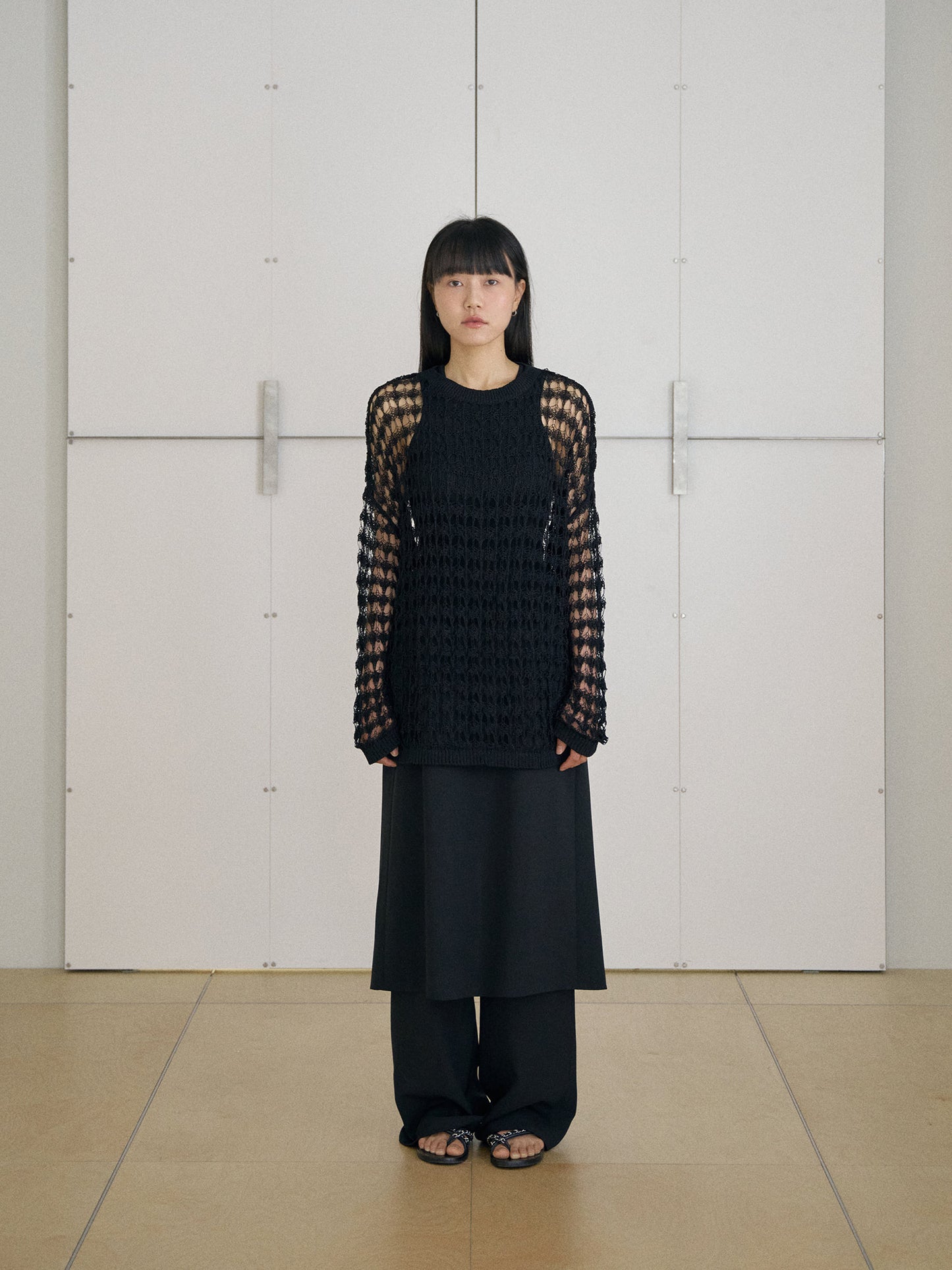 Net Round Pullover - Black