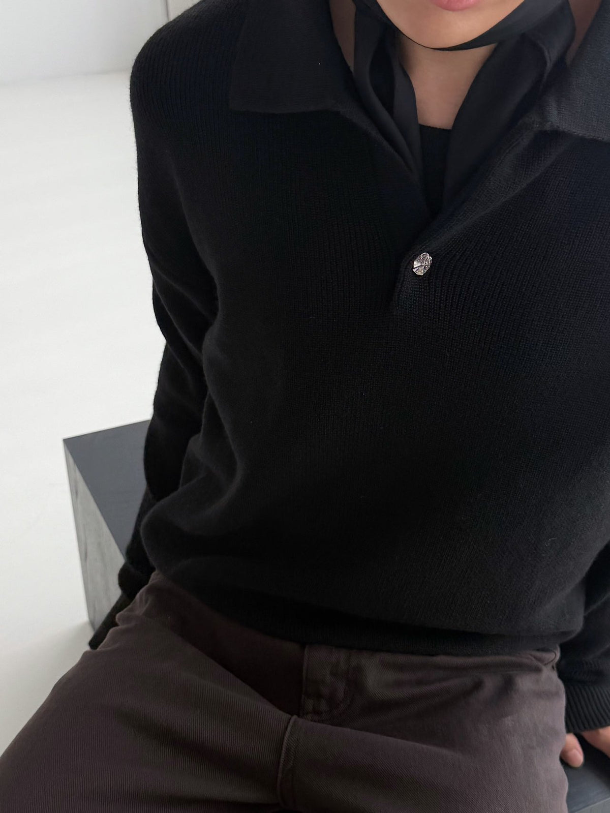 One Button Collar Knit
