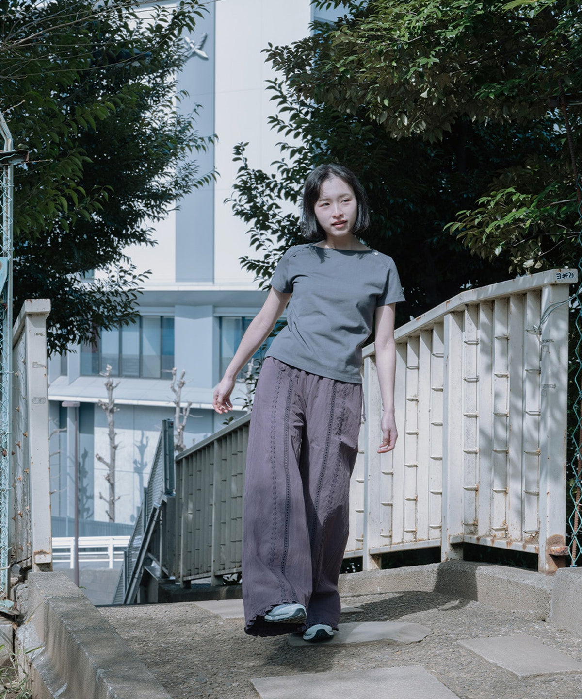 FRILL WIDE PANTS-BURGUNDY
