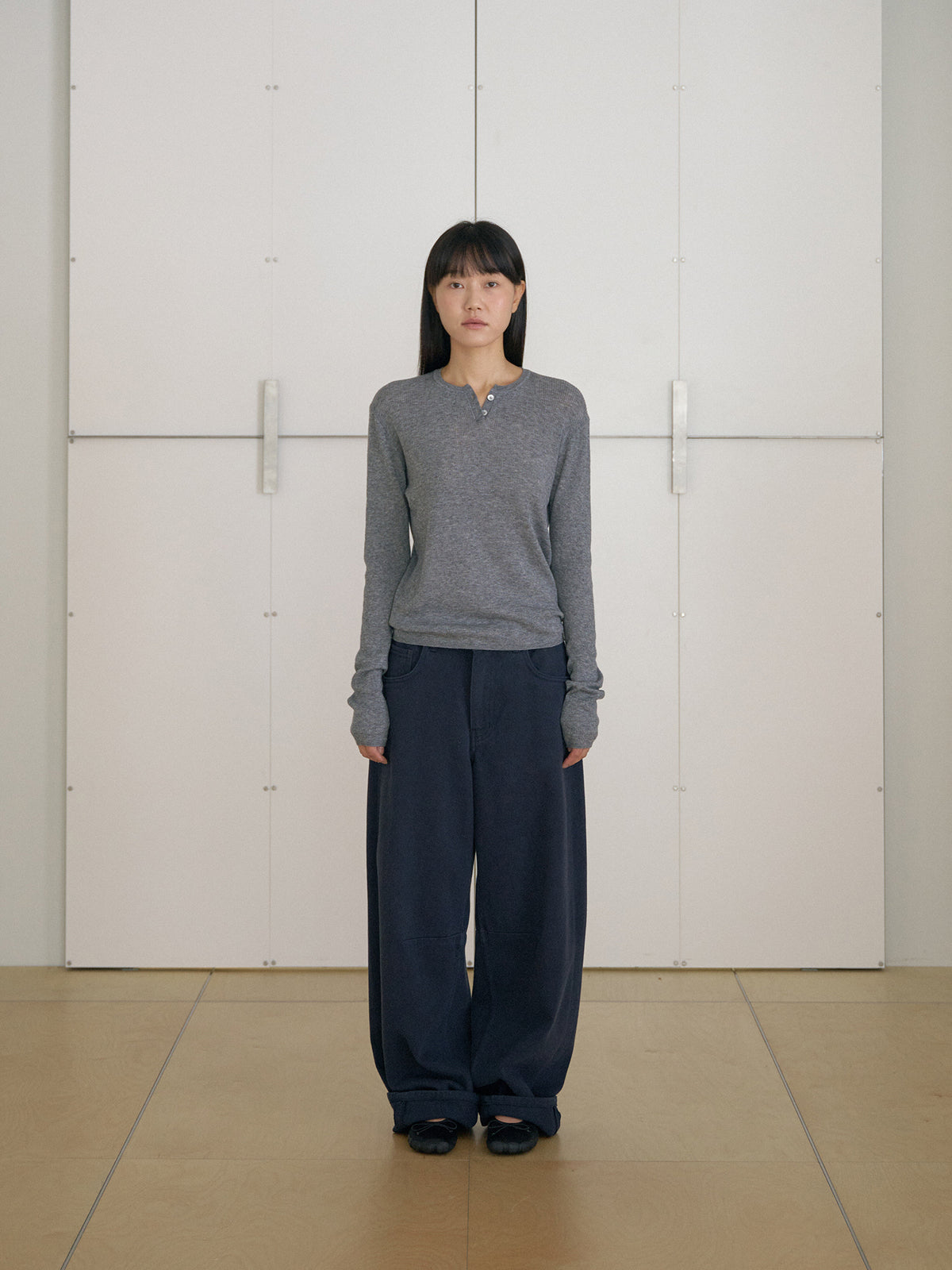 MARAN Henley Neck Pullover - Gray 商品画像14/21