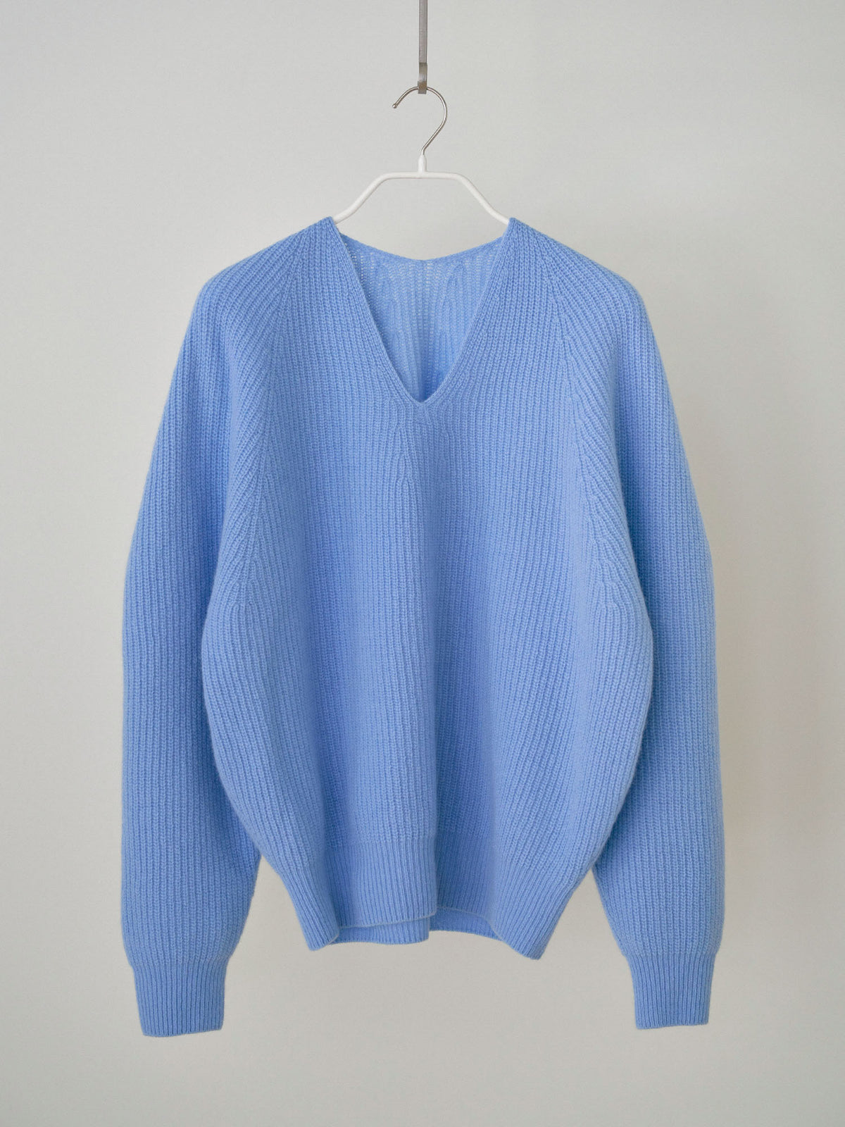 Wool V-neck Raglan Pullover - Blue 6