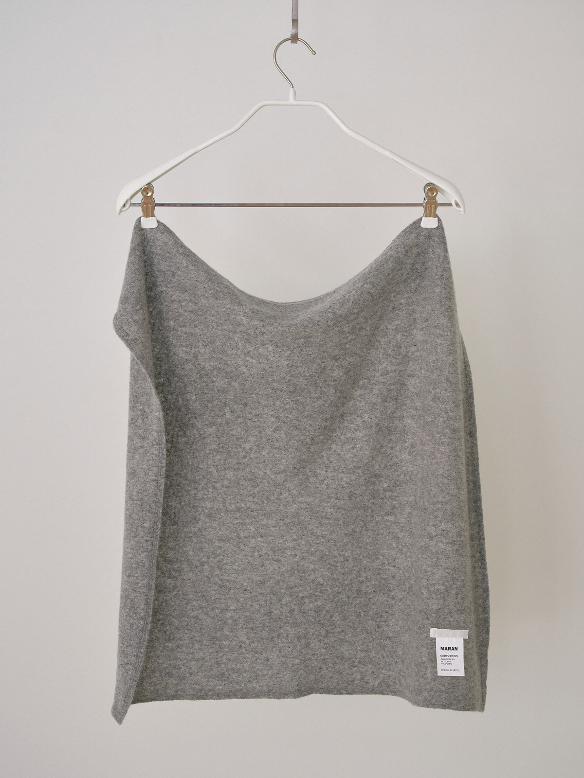 MARAN Cashmere Square Scarf - Gray 商品画像16/17