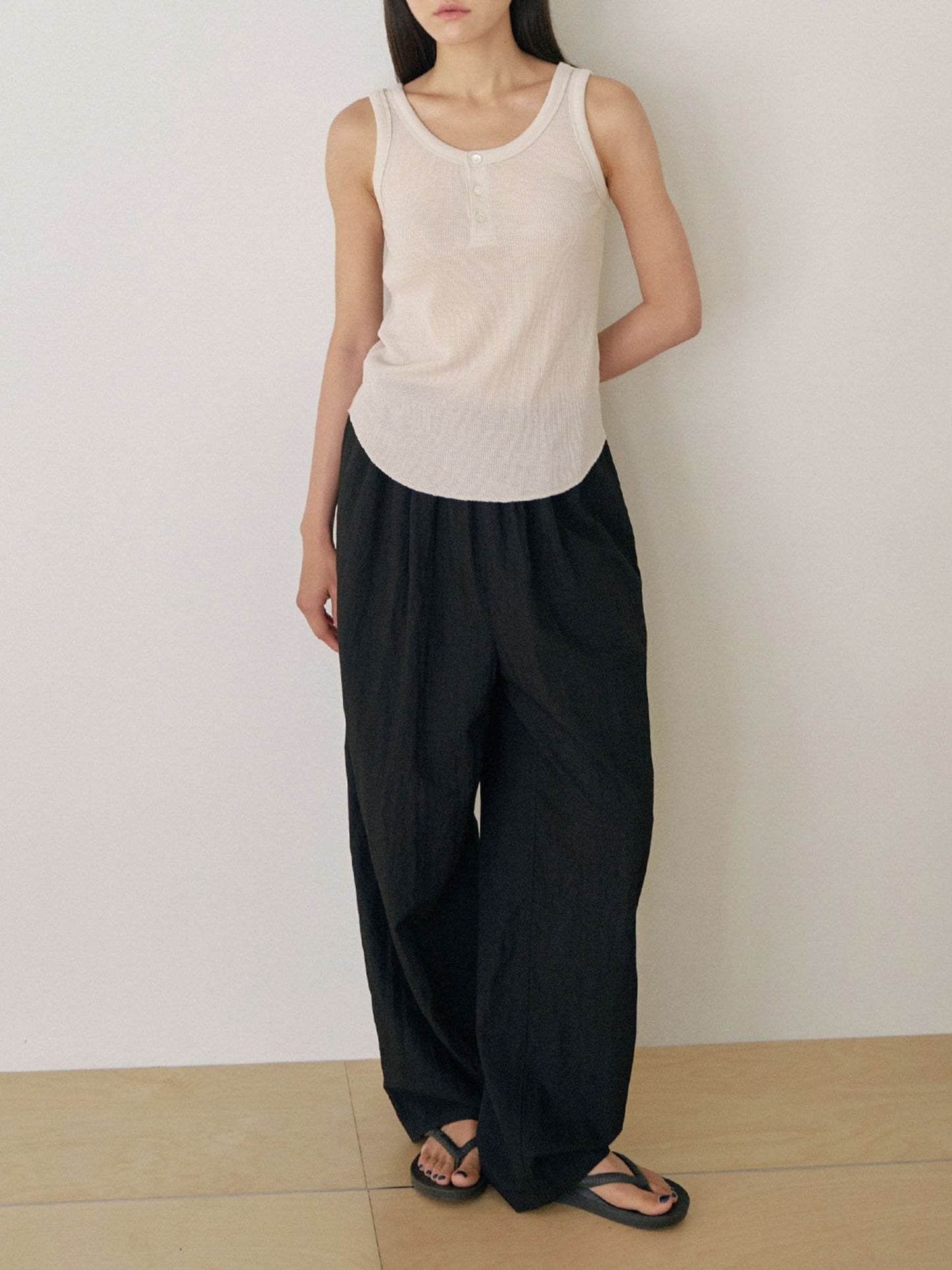 Waffle Button Sleeveless - Beige