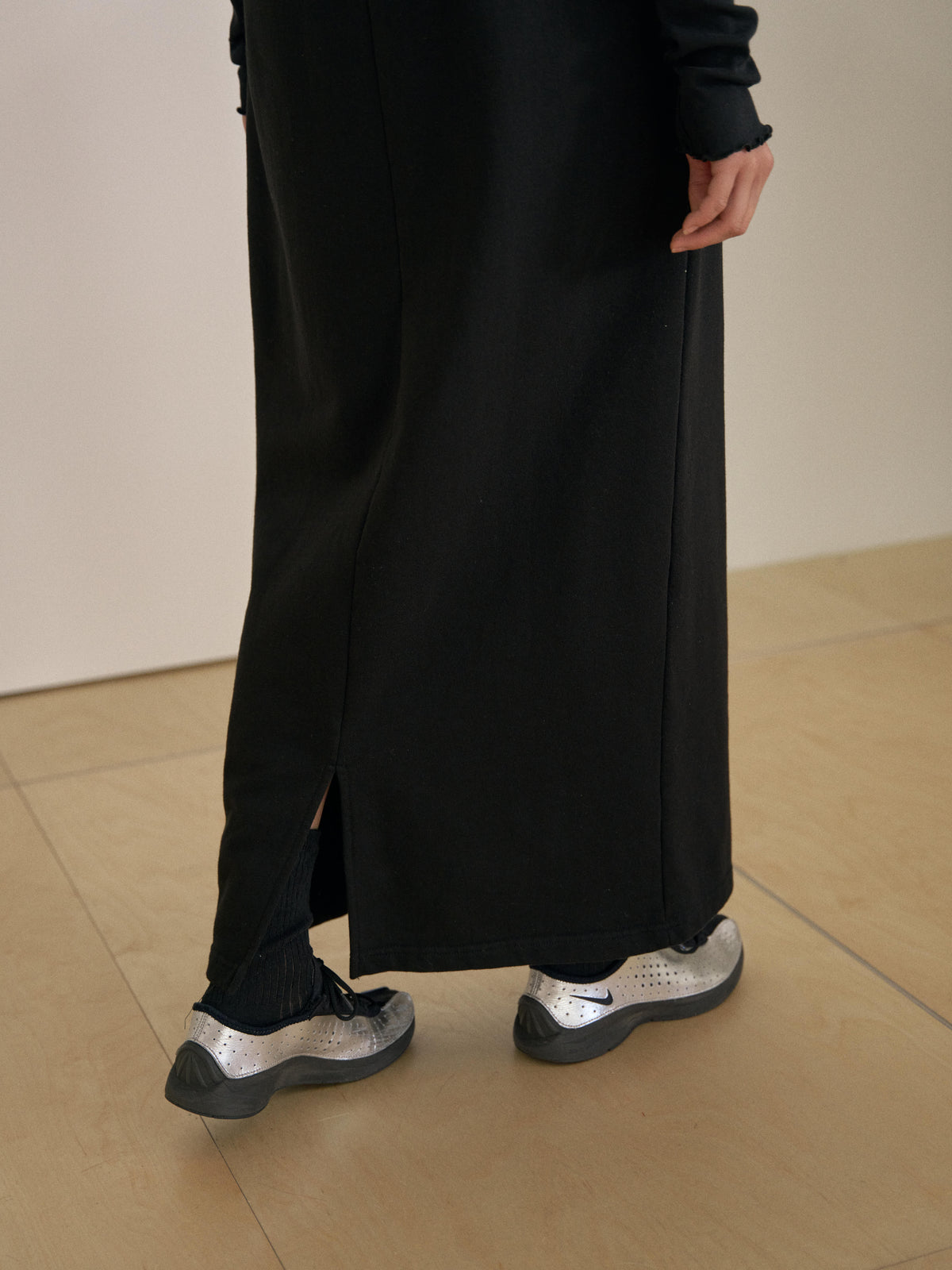 Center Slit Sweat Skirt - Black 11