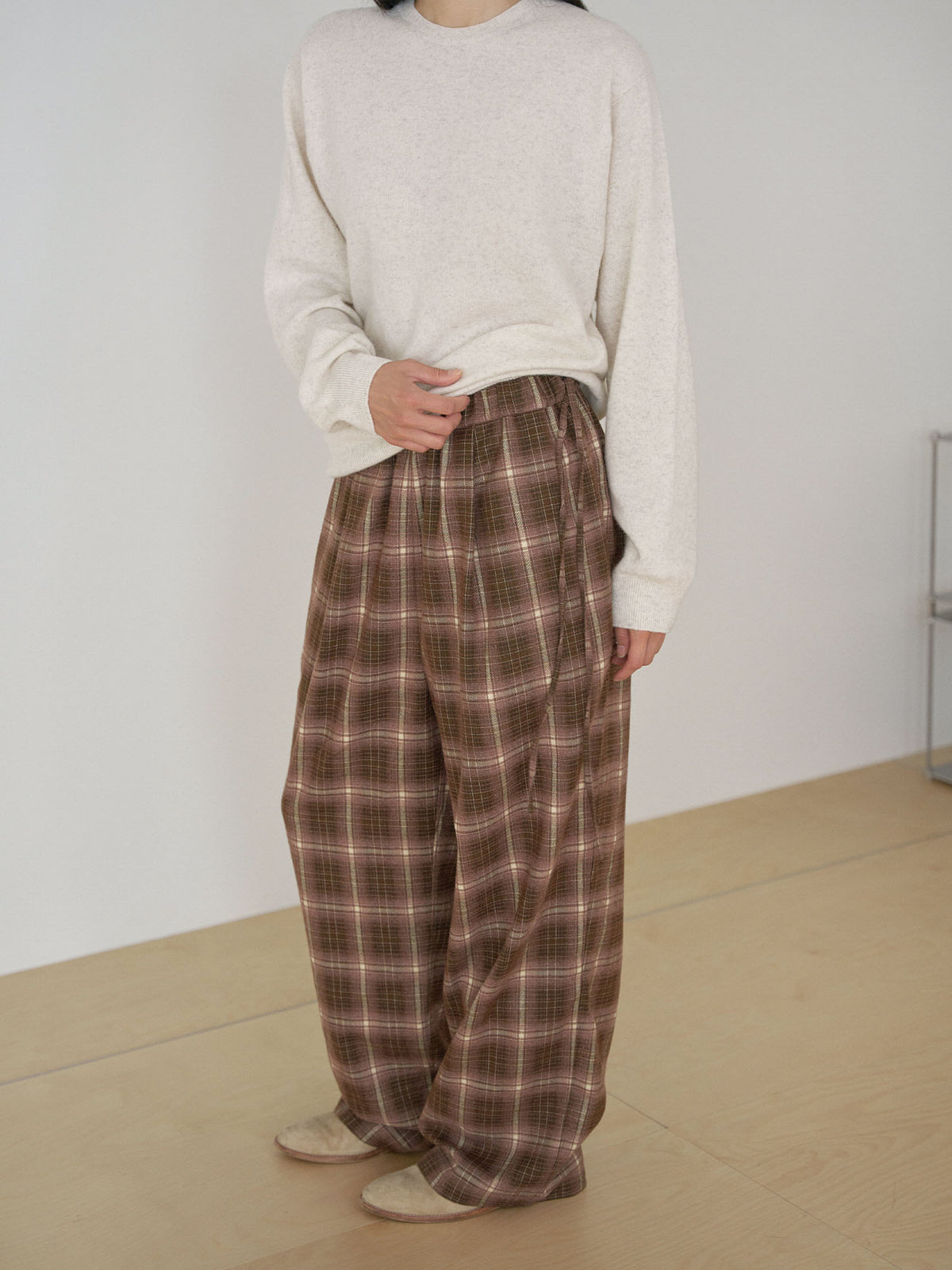 Cashmere Round Pullover - Oatmeal 12