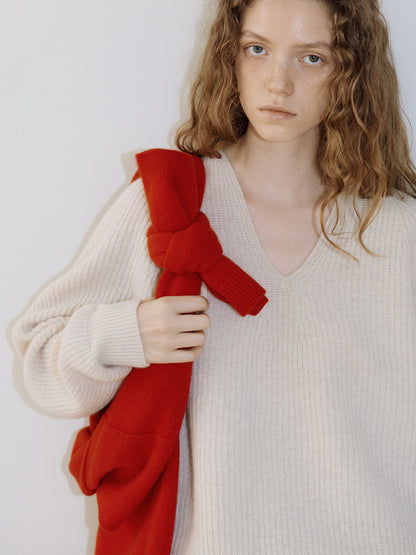 Wool V-neck Raglan Pullover - Oatmeal 5