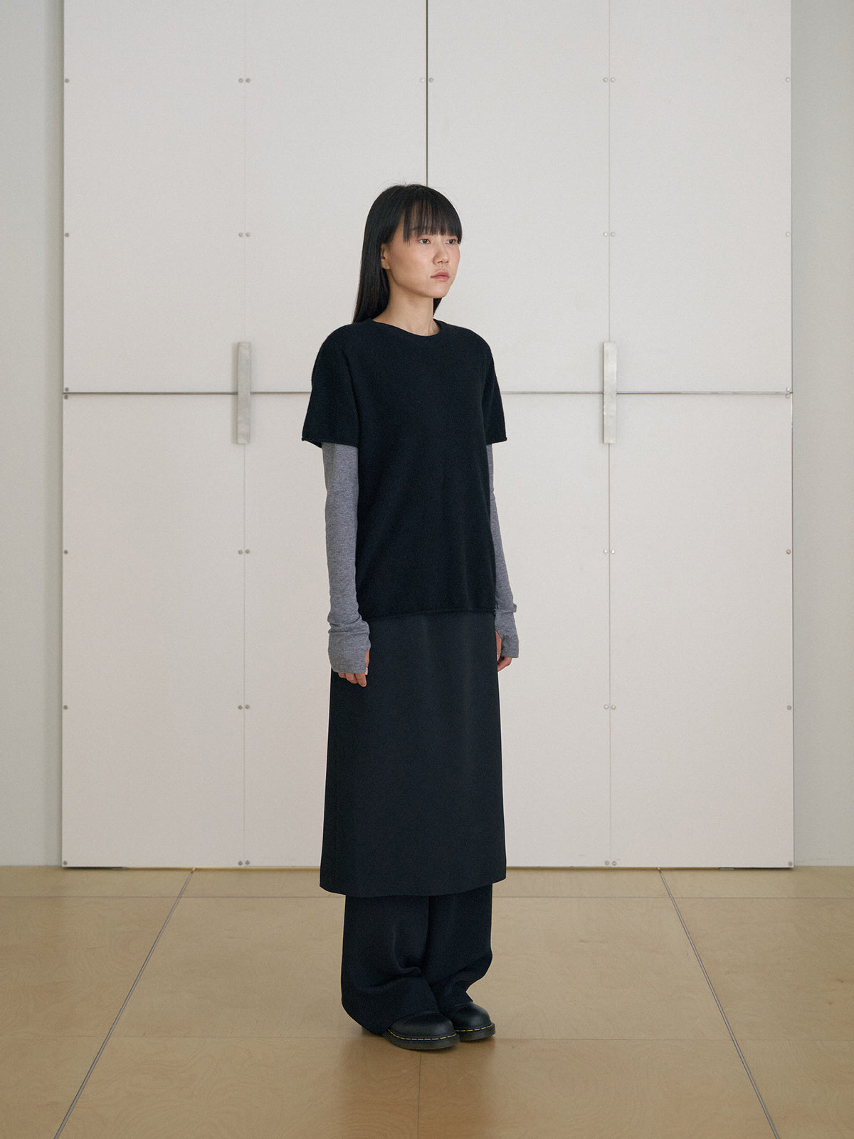 MARAN Cutoff Short Sleeve Pullover - Black 商品画像15/19