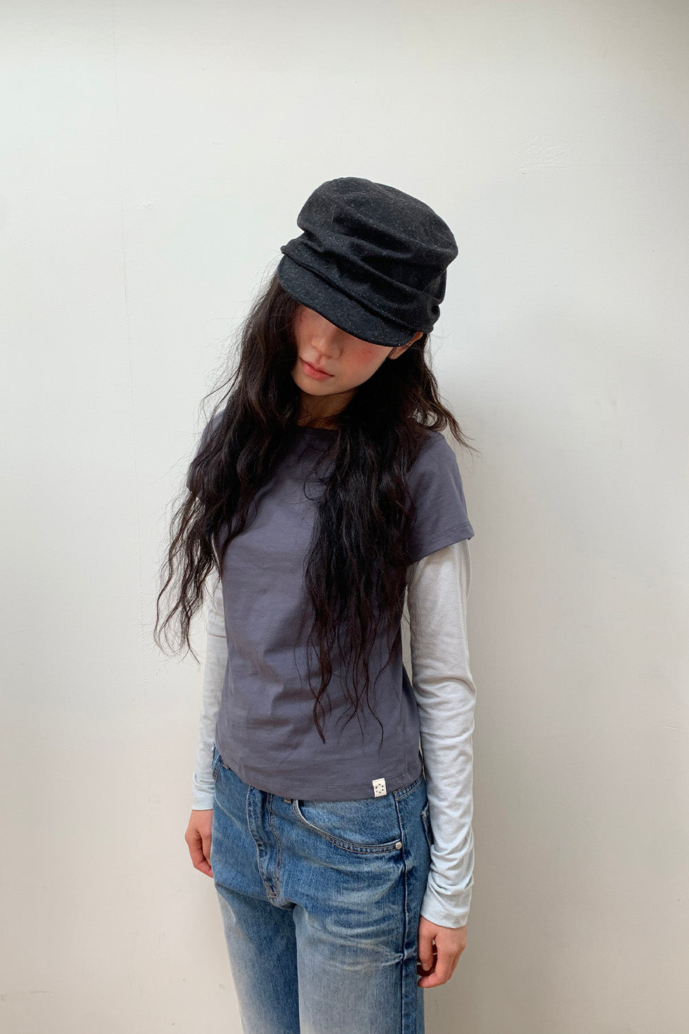 FLORAL LABEL LAYERED T-SHIRT, CHARCOAL