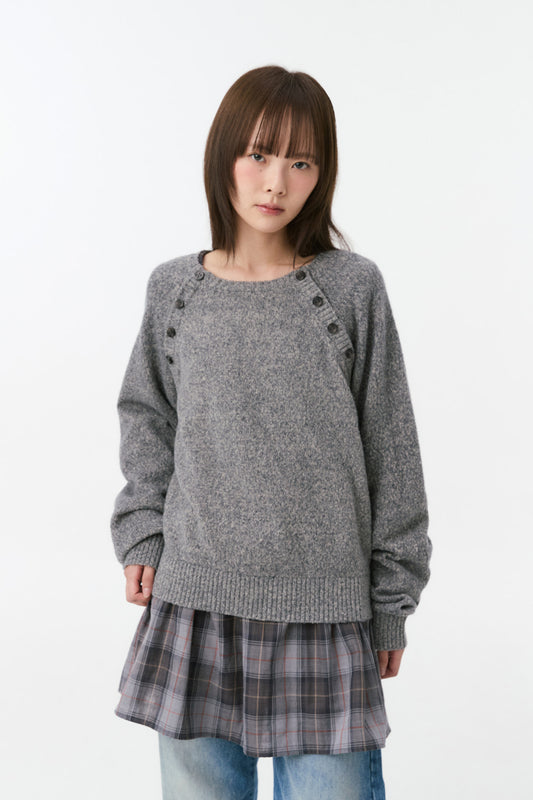 BUTTON DETAIL RAGLAN KNIT, GRAY