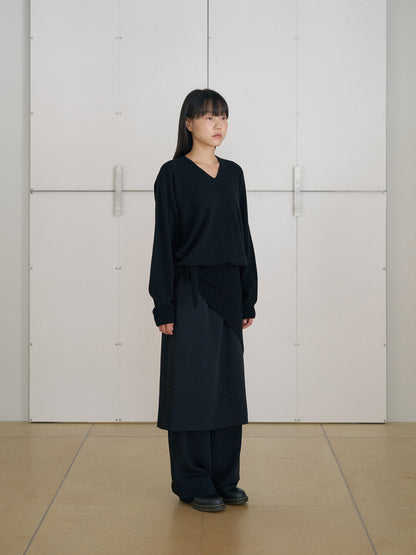 MARAN Triangle Scarf - Black 商品画像13/17