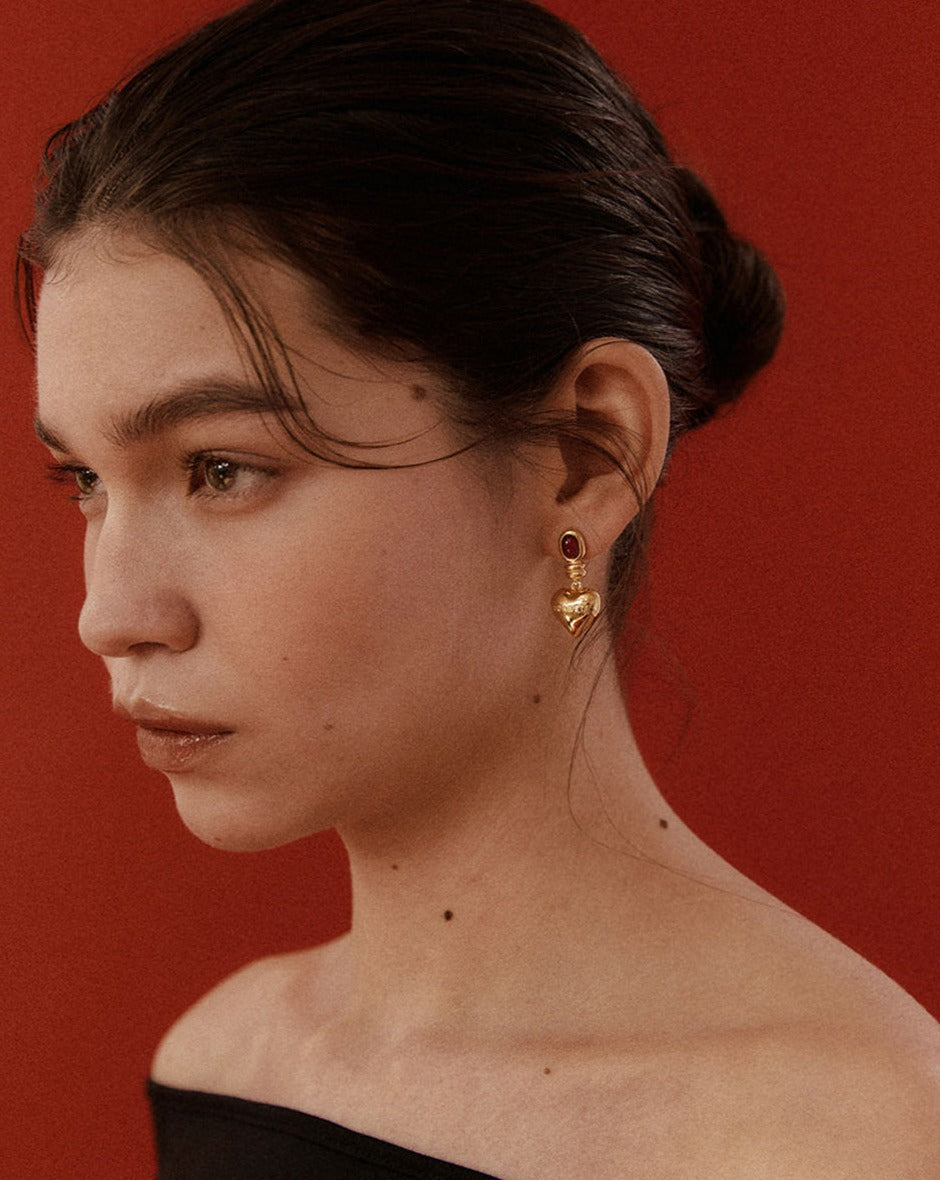 【BORNETE SEASON 24-001】Audrey in oval mozambic garnet earring