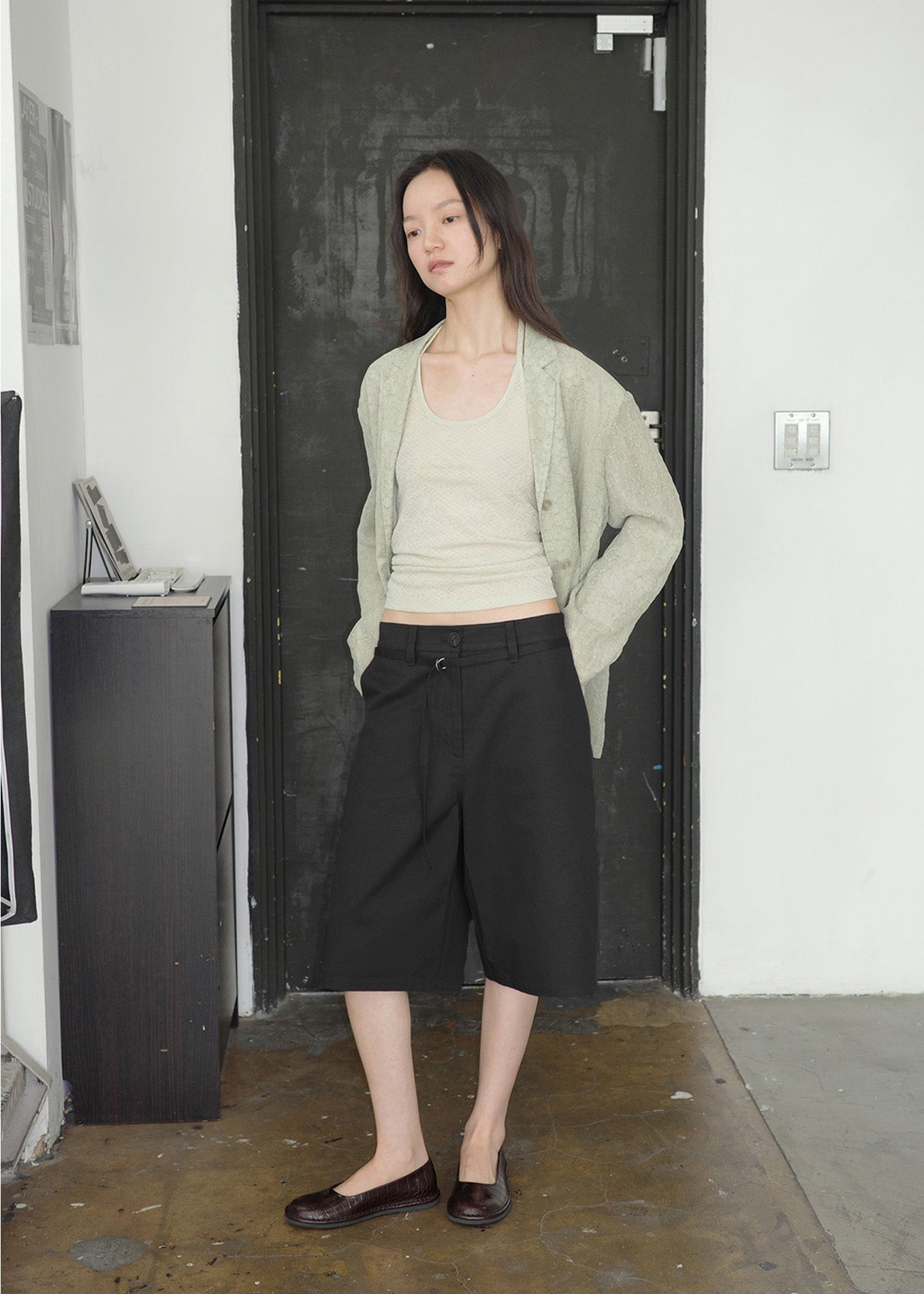 LINE BELT HALF PANTS -BLACK