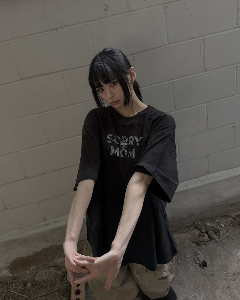 Sorry mom VTG tee BK