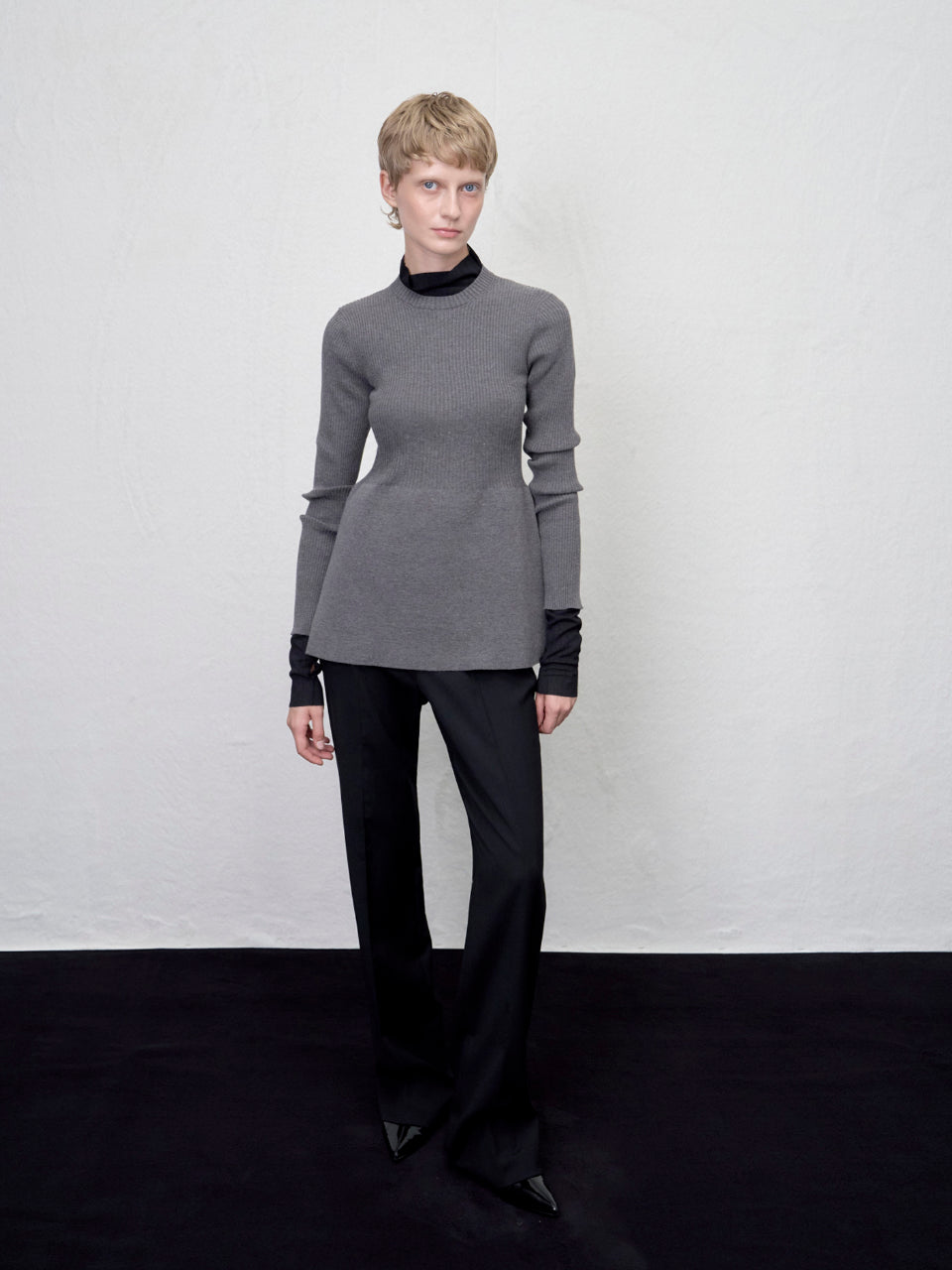 [ARIK. AW] Ara panel flare knit top Cream**Check color