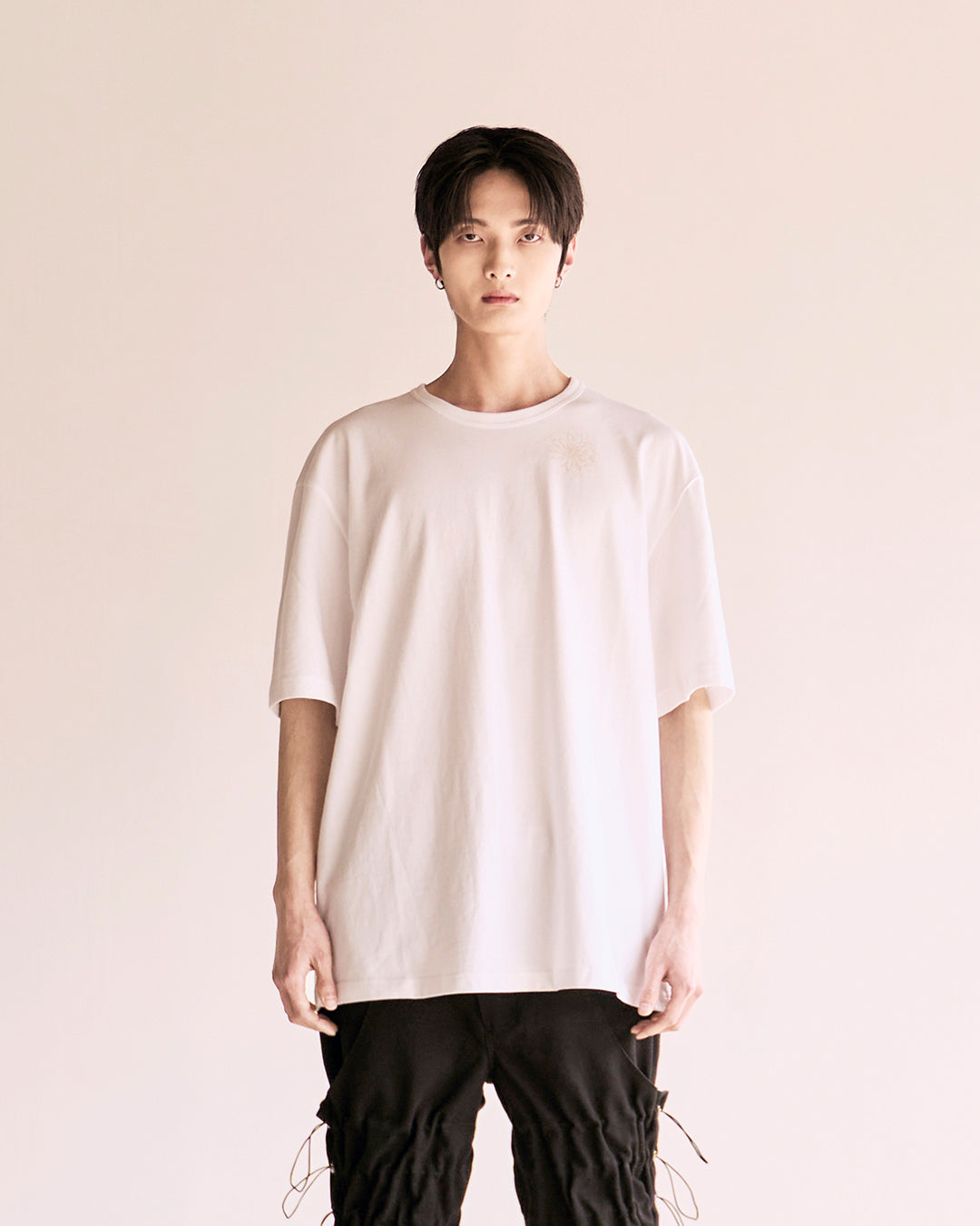 Flower Graphic T-Shirts(Recycle Fabric)_Khaki