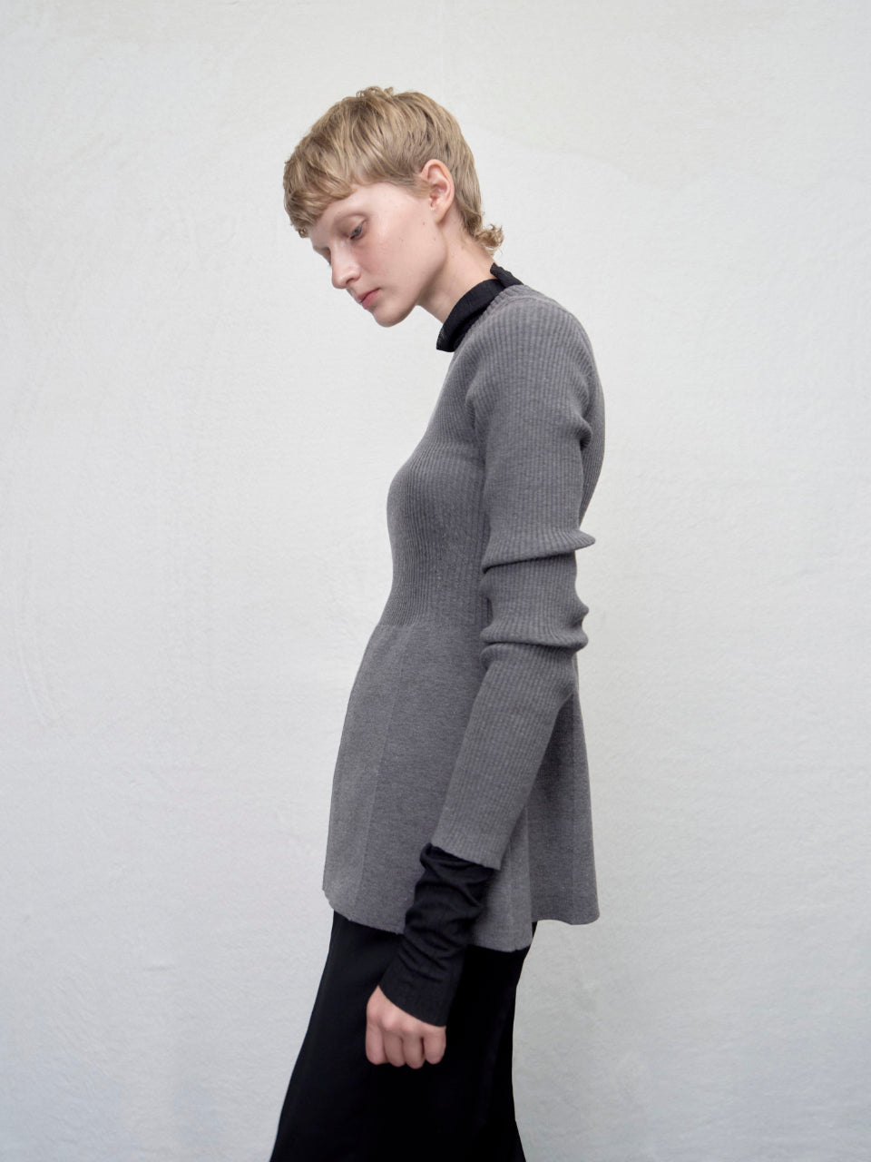 [ARIK. AW] Ara panel flare knit top Cream**Check color