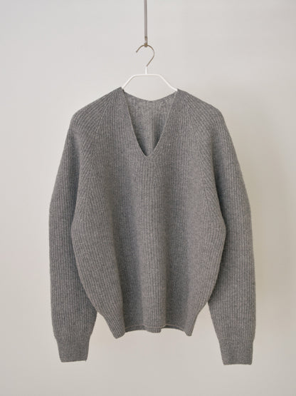 MARAN Wool V-neck Raglan Pullover - Gray 商品画像16/19