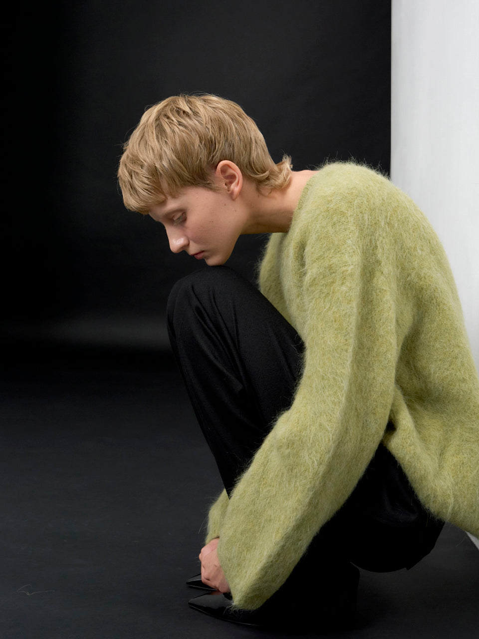 【ARIK. アリク AW】Shaula boxy alpaca knit jumper Moss Green