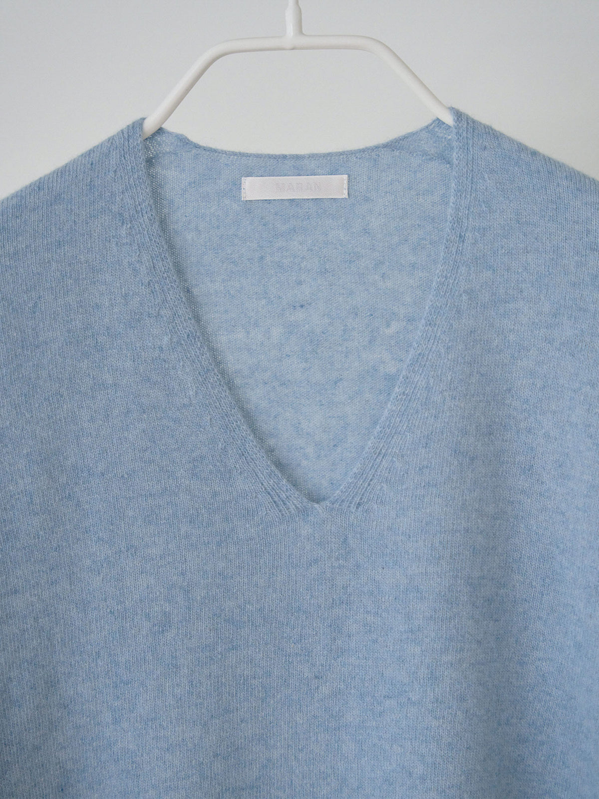 Cashmere Blend V-neck Pullover - Blue 7