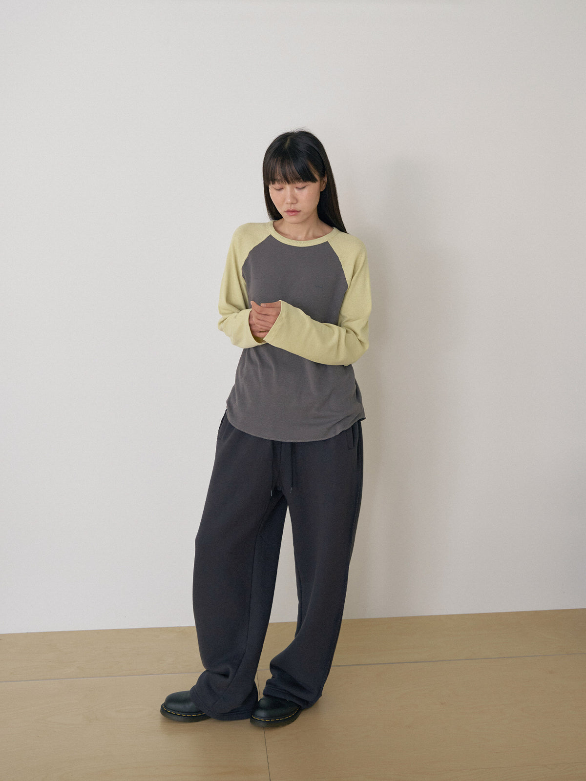 Flow Sweatpants - Charcoal 6