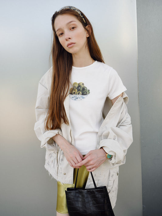 オリーブグラフィックTシャツ