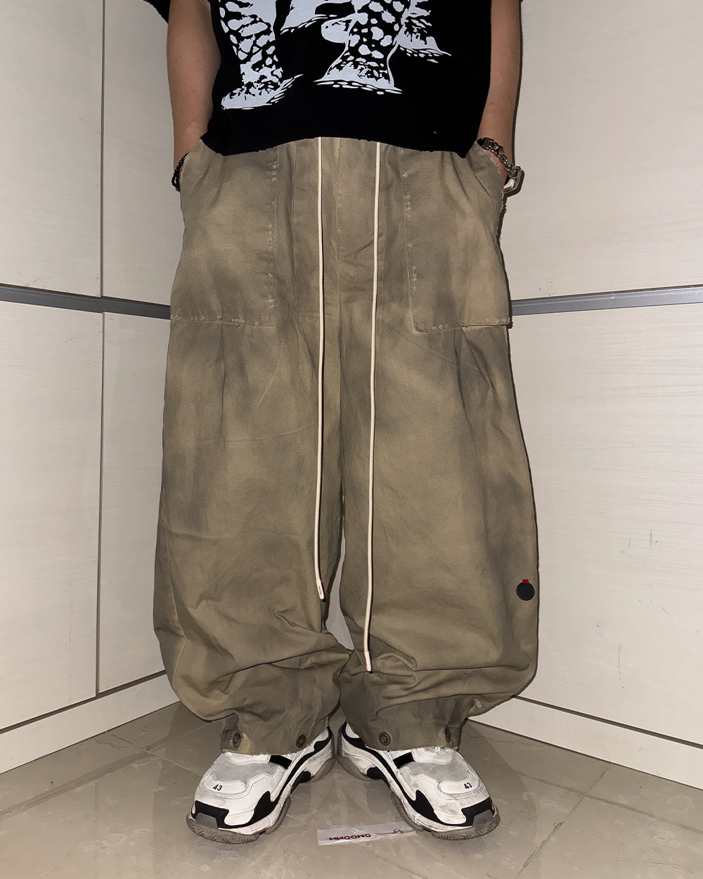 Curved works pants BE dirty