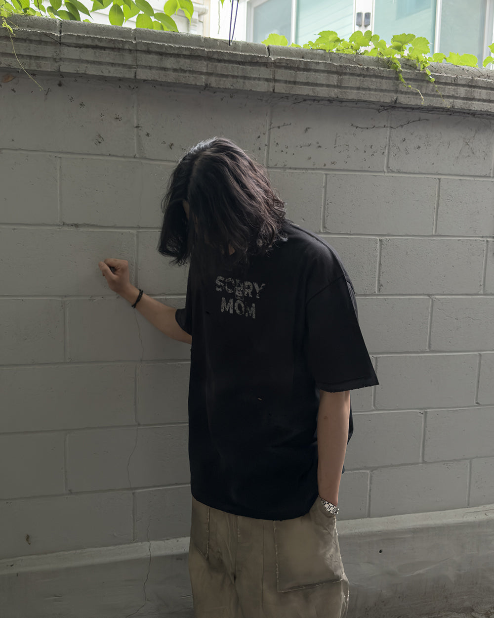 Sorry mom VTG tee BK