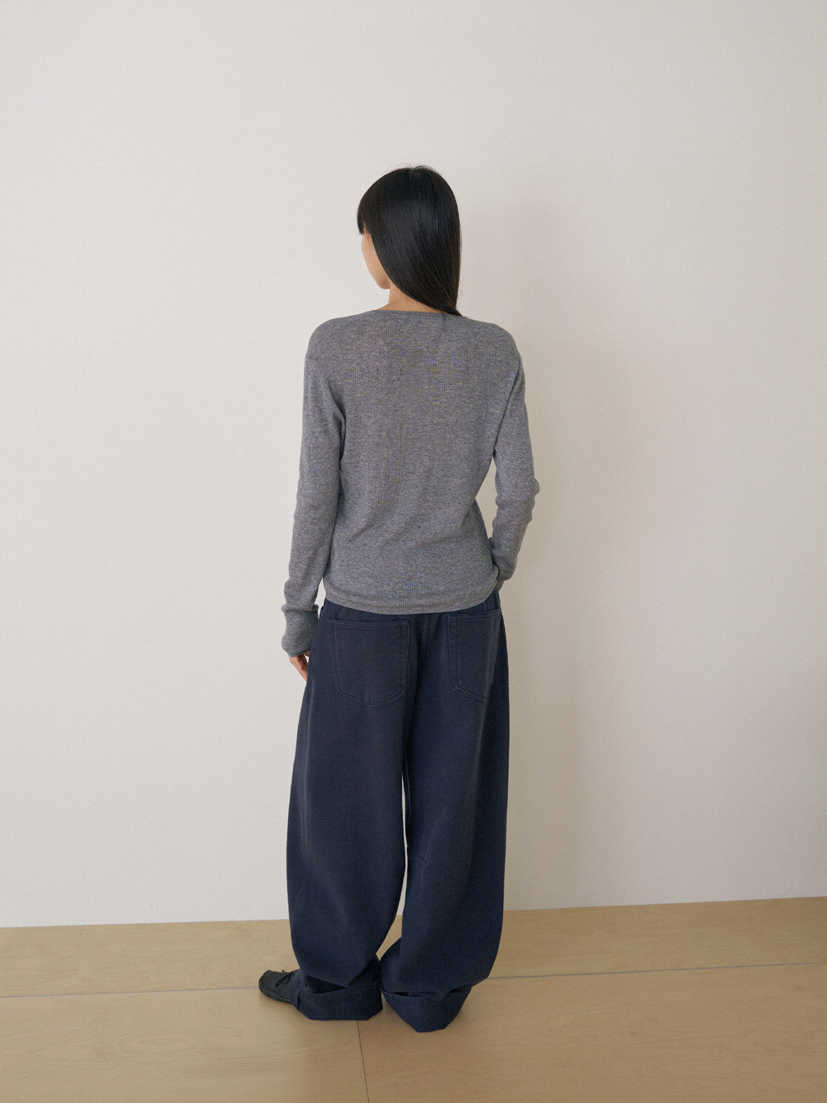Henley Neck Pullover - Gray 6