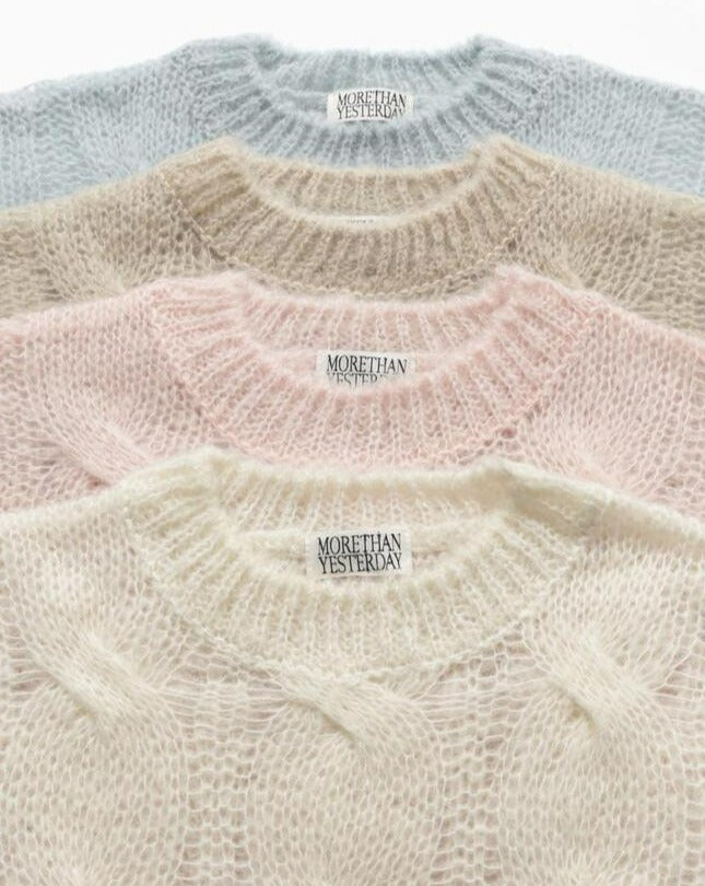 【MORE THAN YESTERDAY】Mohair Chunky Braid Crop Knit