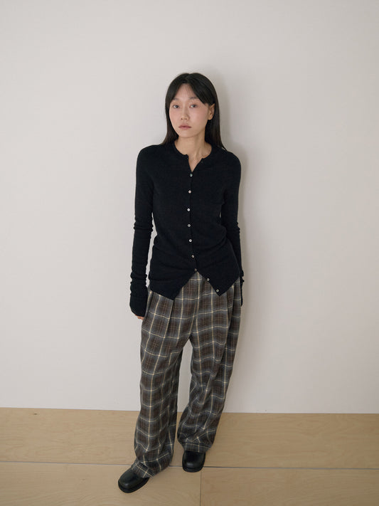 Alpaca Button Cardigan - Black 4