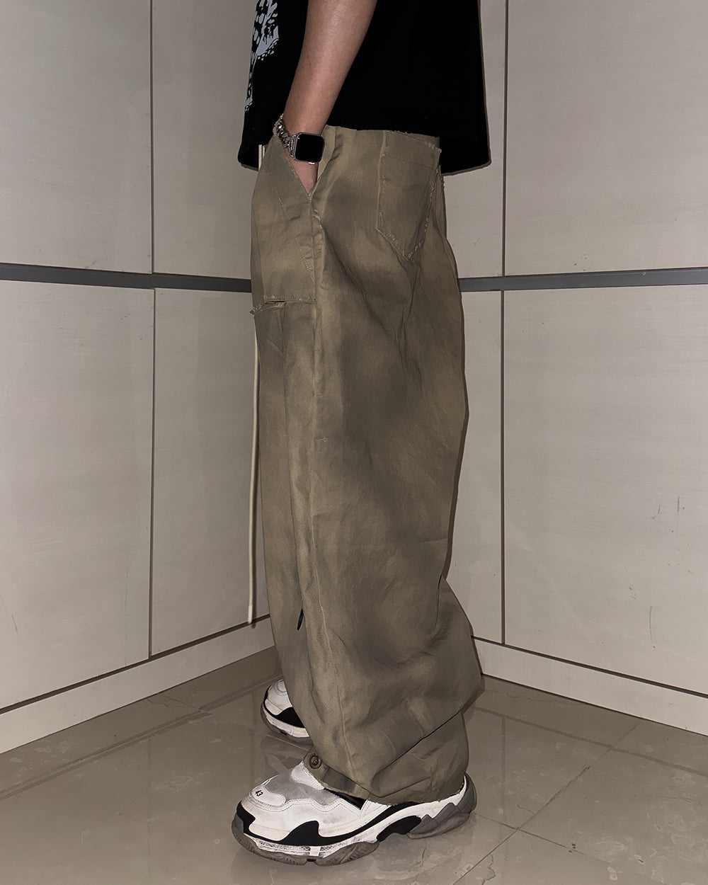 Curved works pants BE dirty