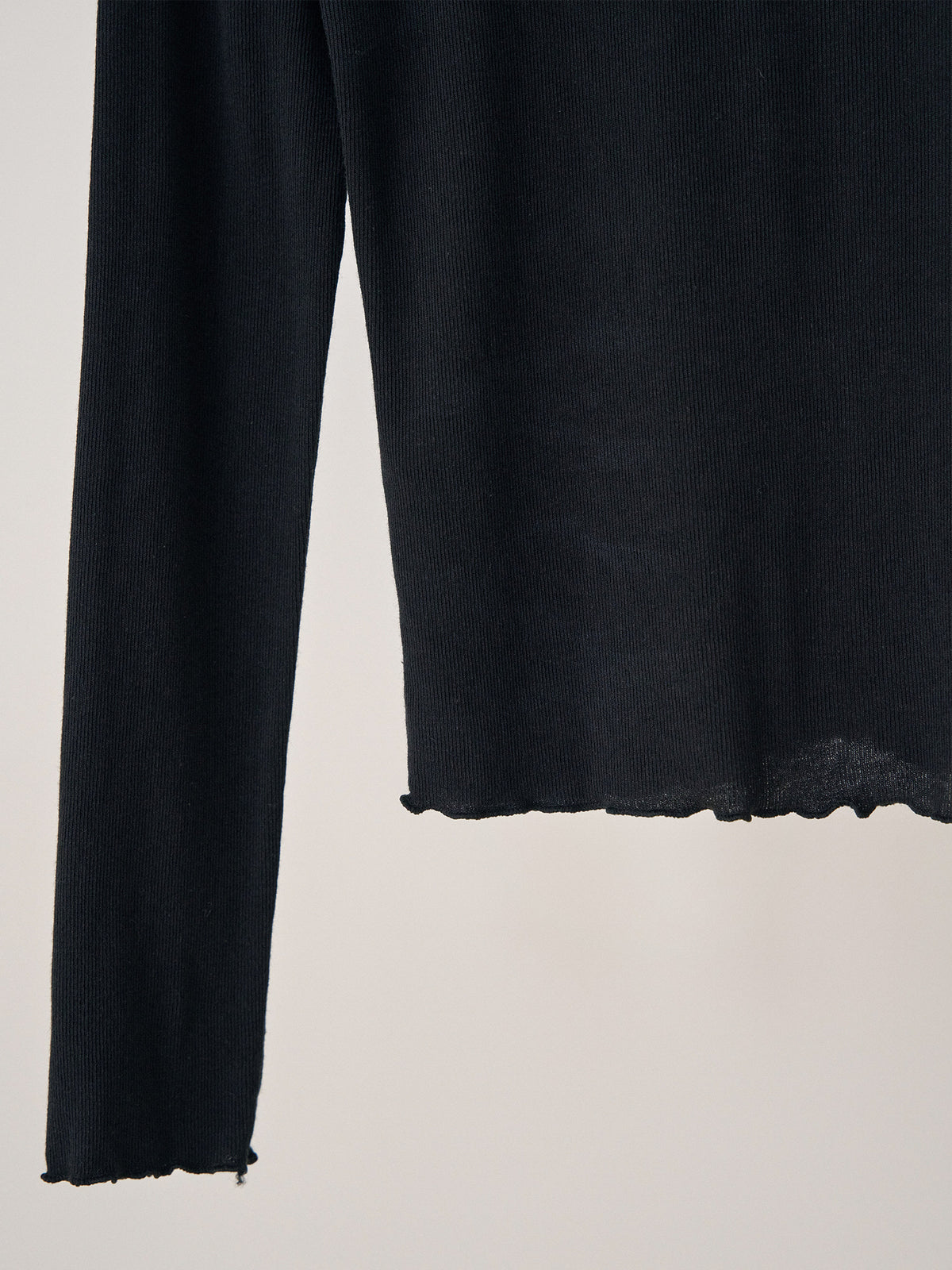 MARAN Wave V-neck Rib Cardigan - Black 商品画像20/21