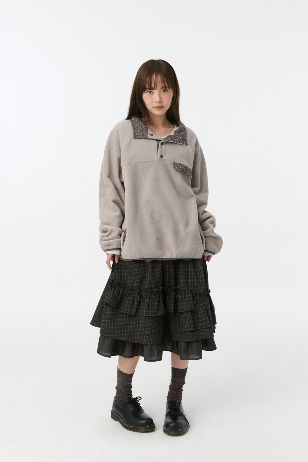 FLORAL CONTRAST FLEECE PULLOVER, GRAY