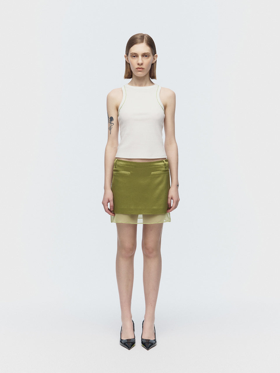 [ARIK. Arik] [24SS] [3rd Reorder] SAMAKAH Layered mini skirt Grass Green