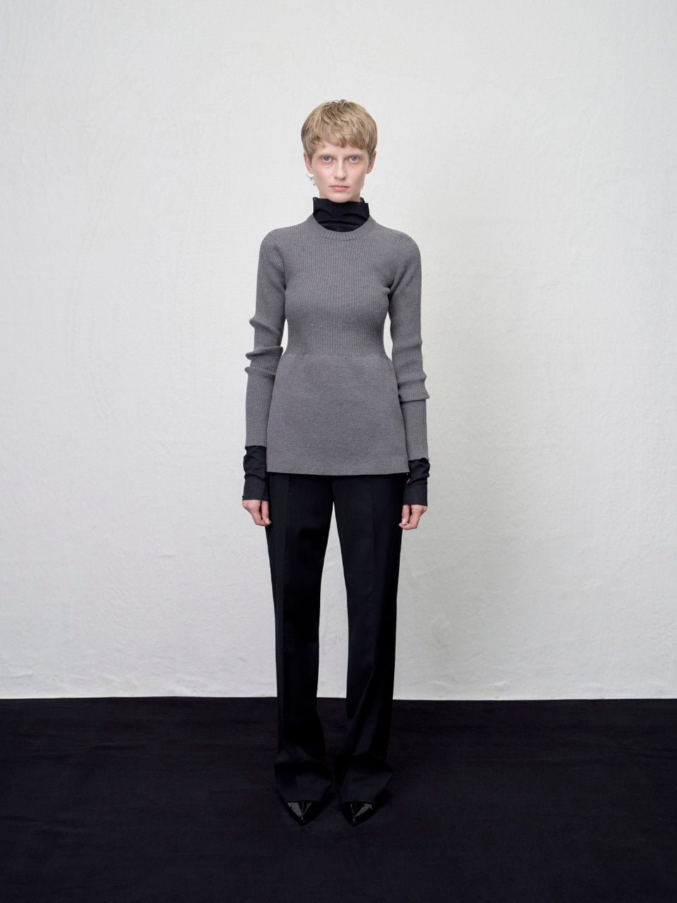 [ARIK. AW] Ara panel flare knit top Cream**Check color