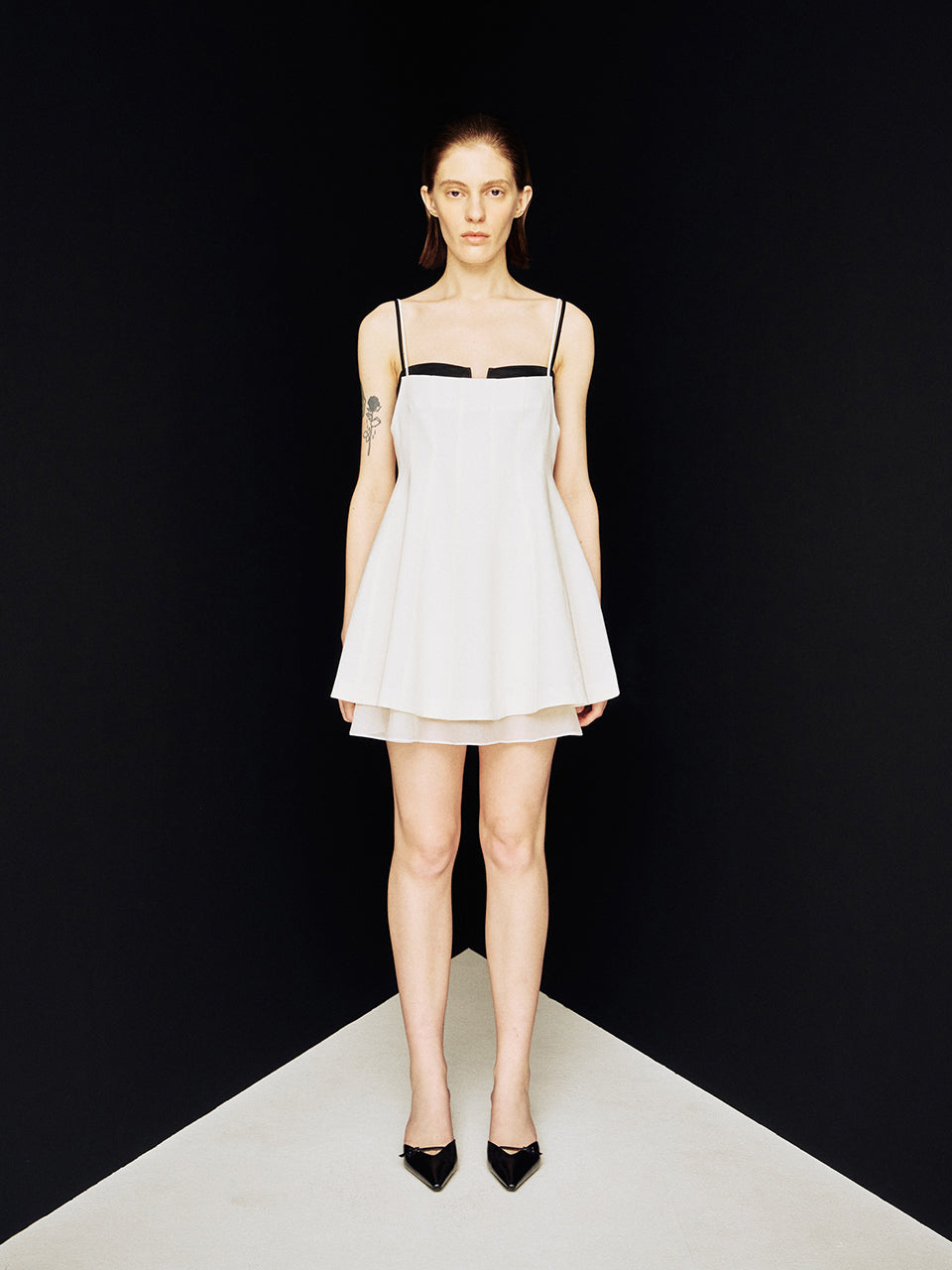 [ARIK.] [24SS] PISCES Layered panel sleeveless dress top Ivory