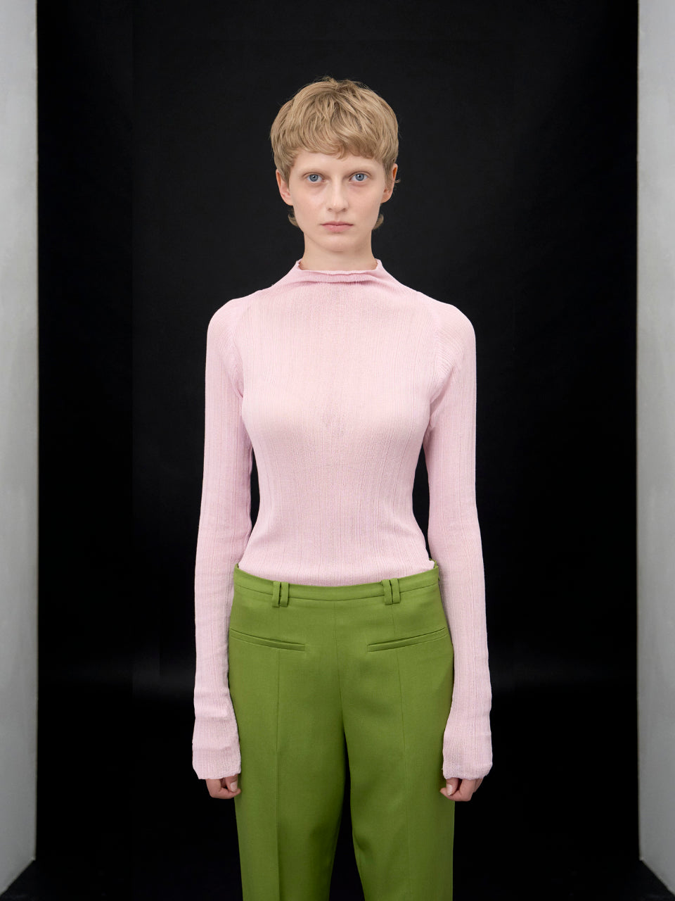【ARIK. アリク AW】MINCHIR lettuce edge high neck knit top Milky Pink