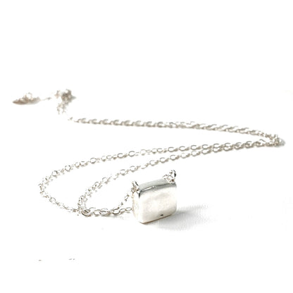 [SUMMER TAG SOL] HOLD BUTTON 925 SILVER NECKLACE