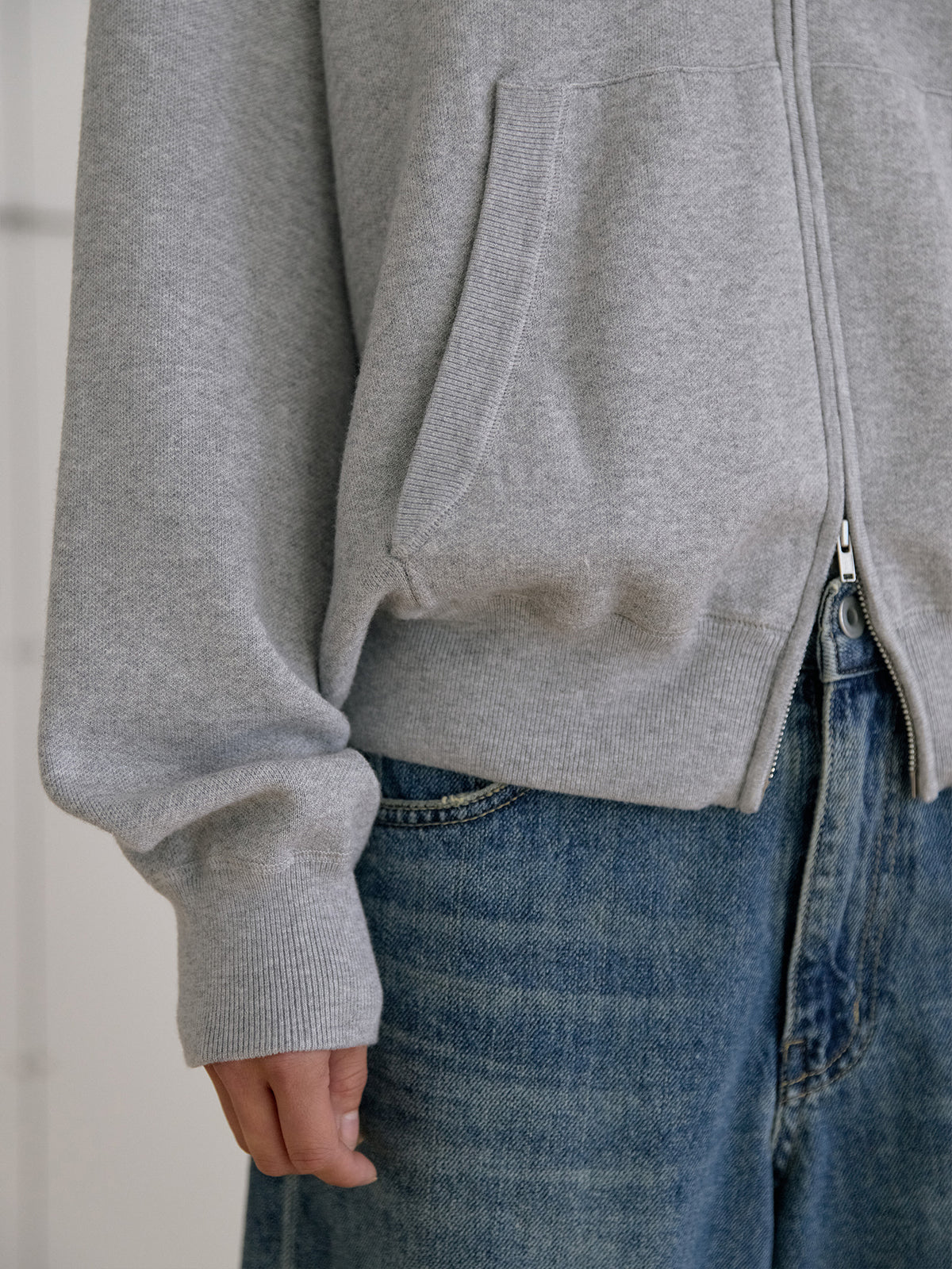 Ray Zip-up Cardigan - Gray 9